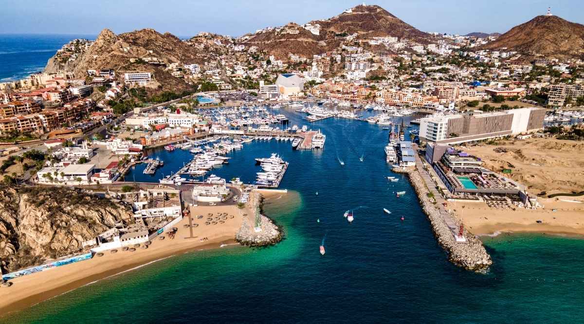 Beauty of Los Cabos Beaches - Agave Villas