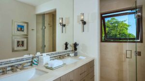 xr:d:DAEMrW4V-o4:19761,j:8183447476155476911,t:23102323