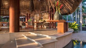 xr:d:DAEMrW4V-o4:21642,j:1619461411910934916,t:24020118