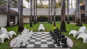 xr:d:DAEMrW4V-o4:17660,j:47828036385,t:23022815