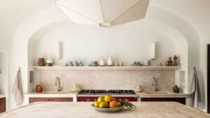 xr:d:DAEMrW4V-o4:16979,j:42579417095,t:22113000