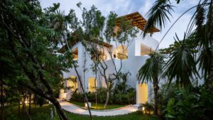 xr:d:DAEMrW4V-o4:16972,j:42578865234,t:22113000