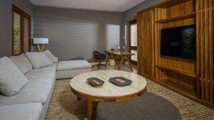 xr:d:DAEMrW4V-o4:20103,j:4386915478384124950,t:23111702