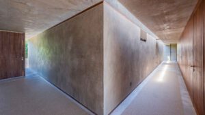 xr:d:DAEMrW4V-o4:21550,j:3584156123858532736,t:24012617