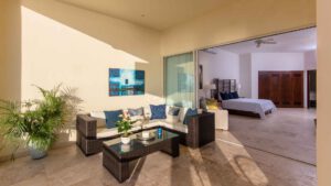 xr:d:DAEMrW4V-o4:17809,j:44195350136,t:23032902