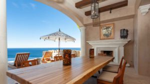 xr:d:DAEMrW4V-o4:21099,j:3807082464594815180,t:24010820