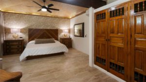 xr:d:DAEMrW4V-o4:21880,j:4498389543264129100,t:24022120