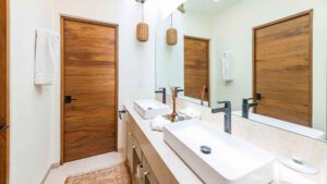 xr:d:DAEMrW4V-o4:17548,j:46389745969,t:23020322