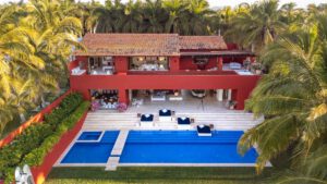 xr:d:DAEMrW4V-o4:17735,j:47848460183,t:23022821