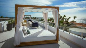 xr:d:DAEMrW4V-o4:21043,j:5307907037052134606,t:24010819