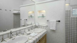 xr:d:DAEMrW4V-o4:19812,j:2800520034063501328,t:23102402