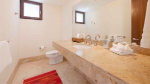 xr:d:DAEMrW4V-o4:17700,j:47845203969,t:23022820