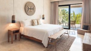 xr:d:DAEMrW4V-o4:21926,j:9032390543482255246,t:24031223