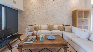 xr:d:DAEMrW4V-o4:17528,j:46389538933,t:23020322