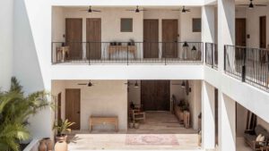 xr:d:DAEMrW4V-o4:21966,j:2204933509973028113,t:24031300