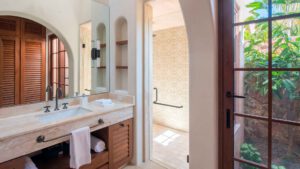 xr:d:DAEMrW4V-o4:19670,j:3043713885901333792,t:23101823