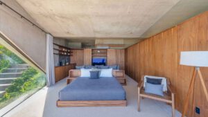 xr:d:DAEMrW4V-o4:21566,j:8007816860782153756,t:24012617