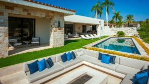 xr:d:DAEMrW4V-o4:21393,j:8702496901764951386,t:24012419