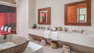 xr:d:DAEMrW4V-o4:17607,j:4484002939,t:23022815