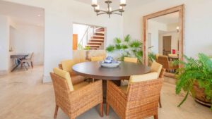 xr:d:DAEMrW4V-o4:17701,j:47845212449,t:23022820