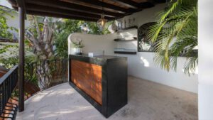 xr:d:DAEMrW4V-o4:21000,j:5257241033606359948,t:24010321