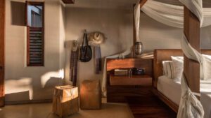 xr:d:DAEMrW4V-o4:21635,j:4706678956585197389,t:24020118