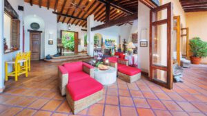 xr:d:DAEMrW4V-o4:16901,j:41938285486,t:22112318