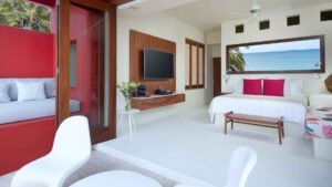 xr:d:DAEMrW4V-o4:17636,j:47827708273,t:23022815