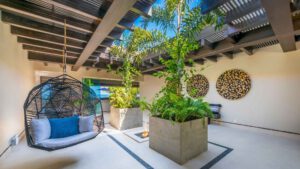 xr:d:DAEMrW4V-o4:20184,j:8995224288141370332,t:23112120