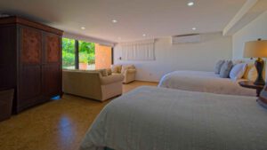 xr:d:DAEMrW4V-o4:17778,j:47927727979,t:23030121