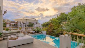 xr:d:DAEMrW4V-o4:22068,j:4410571705215837193,t:24031517