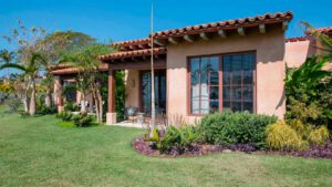 xr:d:DAEMrW4V-o4:19660,j:353939009314451788,t:23101823