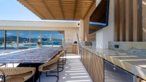 xr:d:DAEMrW4V-o4:22324,j:4416203073539999572,t:24040220