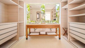 xr:d:DAEMrW4V-o4:20013,j:5691833256904102863,t:23111500