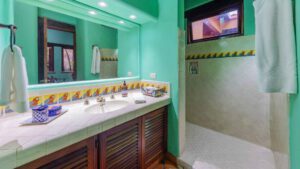 xr:d:DAEMrW4V-o4:18773,j:458636969030797586,t:23070620