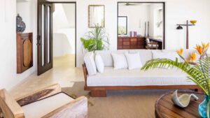 xr:d:DAEMrW4V-o4:16985,j:42579553096,t:22113000