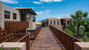 xr:d:DAEMrW4V-o4:17009,j:39701701708,t:22120519