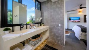 xr:d:DAEMrW4V-o4:22079,j:152418261672352681,t:24031517